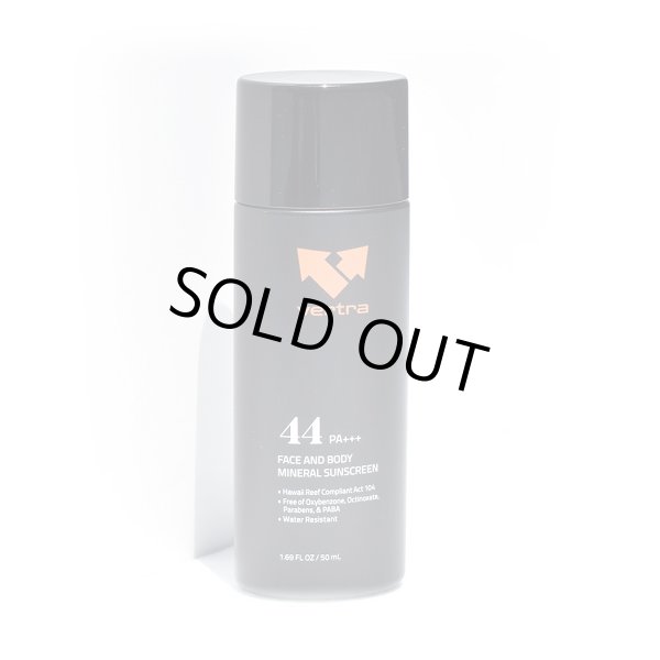 画像1: 【NEW!！】 VERTRA  SUNSCREEN  LOTION  WHITE 【SPF44】 