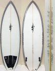 画像1: 【乗りやすいパフォーマンスツイン！】Serpent Sleds / Arachnid 5'6"28L 和光大使用 美品が激安！