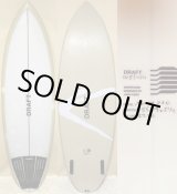 画像: 【人気モデル美品】DRAFT // New Round Menace Twin 5'5" Fomura-1ブランク ティント入